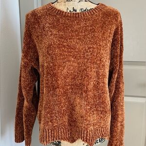 LOVE TREE Cinnamon Sweater